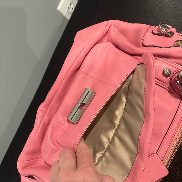 Preloved coach bag - Picture 6 of 6